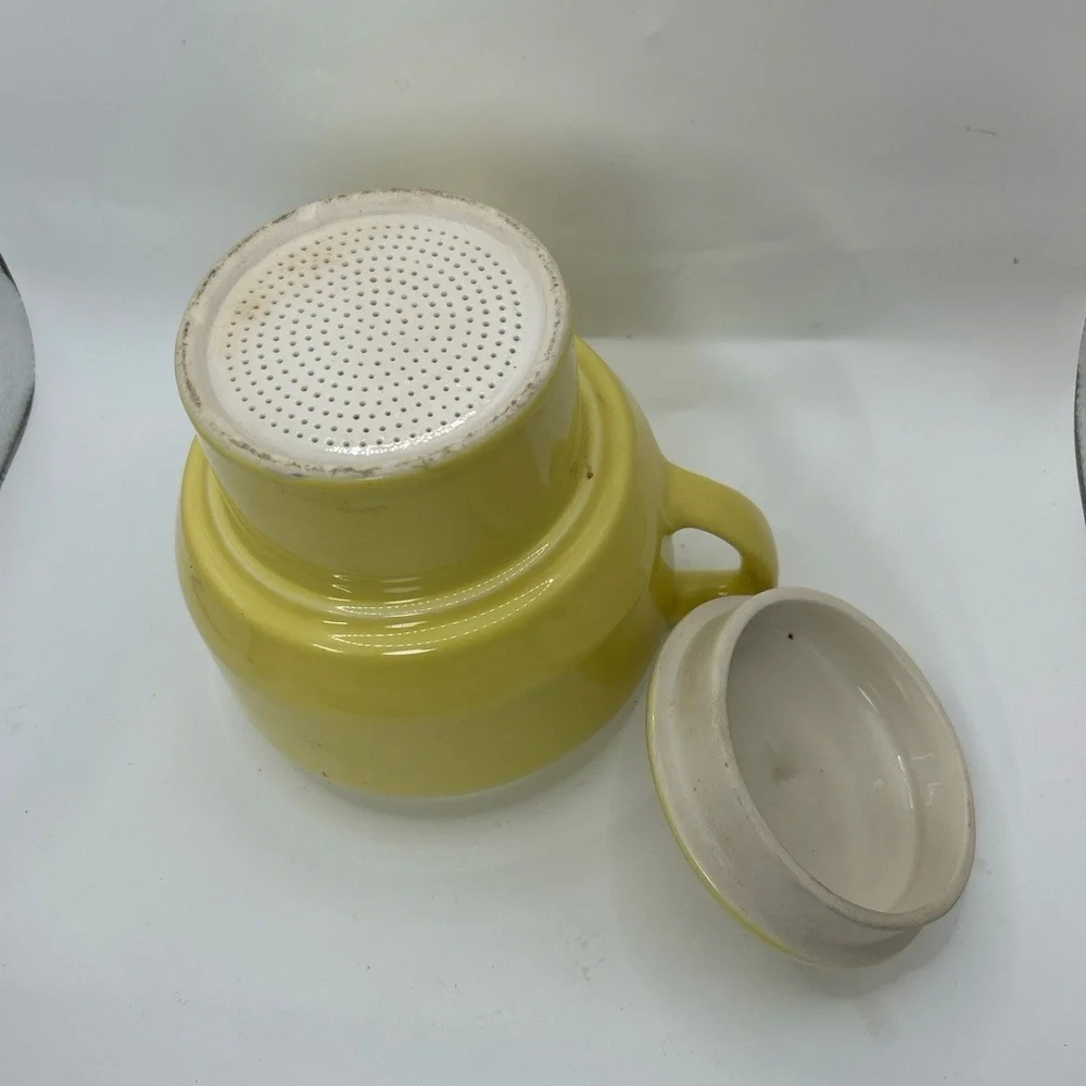 Yellow Ceramic Pot 7 In Two Tone Retro Perforated‎ Base Cottagecore Farmhouse